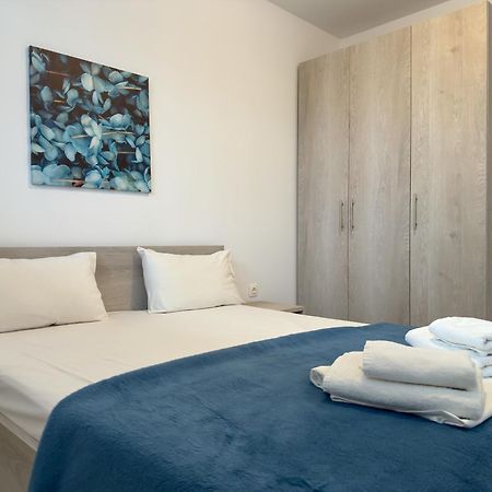 Blue Horizon 6 Apartment Nea Kallikrateia Екстериор снимка