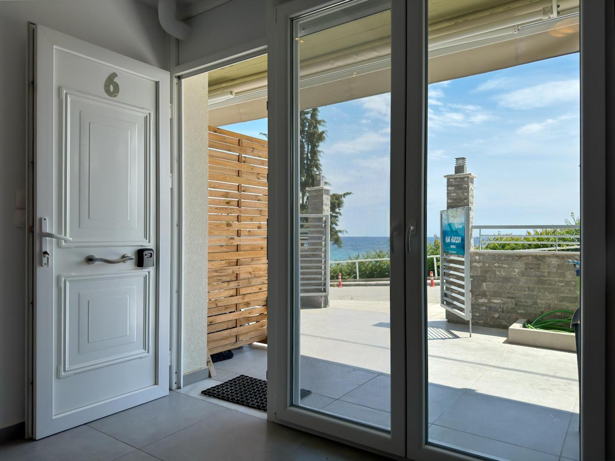 Blue Horizon 6 Apartment Nea Kallikrateia Екстериор снимка