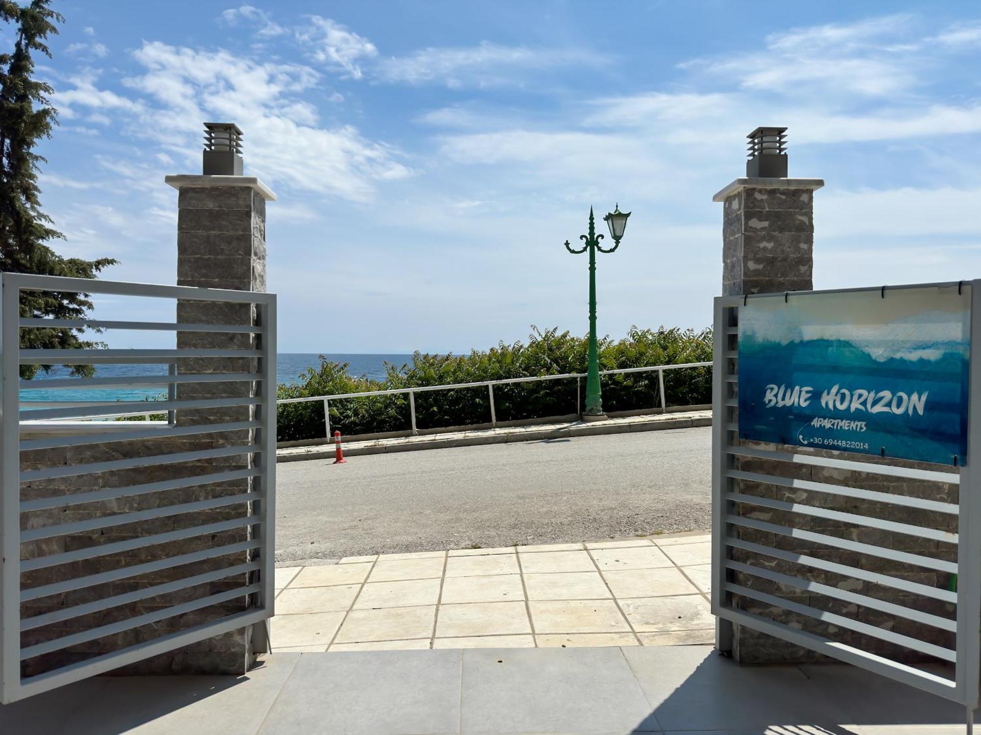 Blue Horizon 6 Apartment Nea Kallikrateia Екстериор снимка